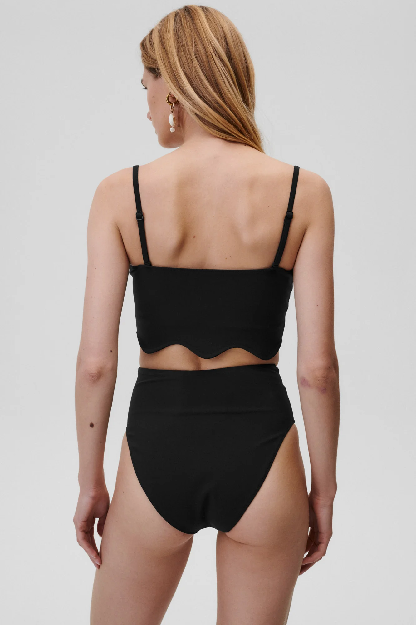 Chic Bikini Top Black - Image 8
