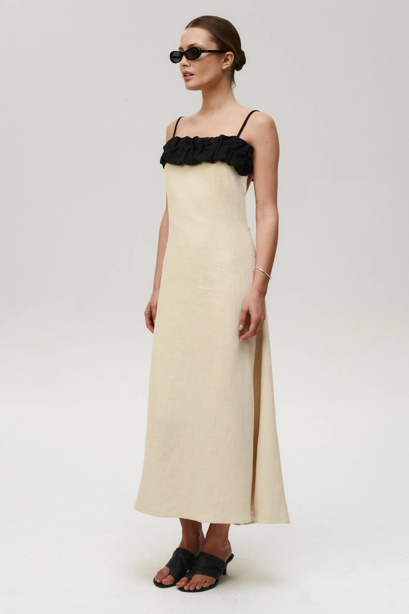 Ciao Bella Dress Sand - Image 8