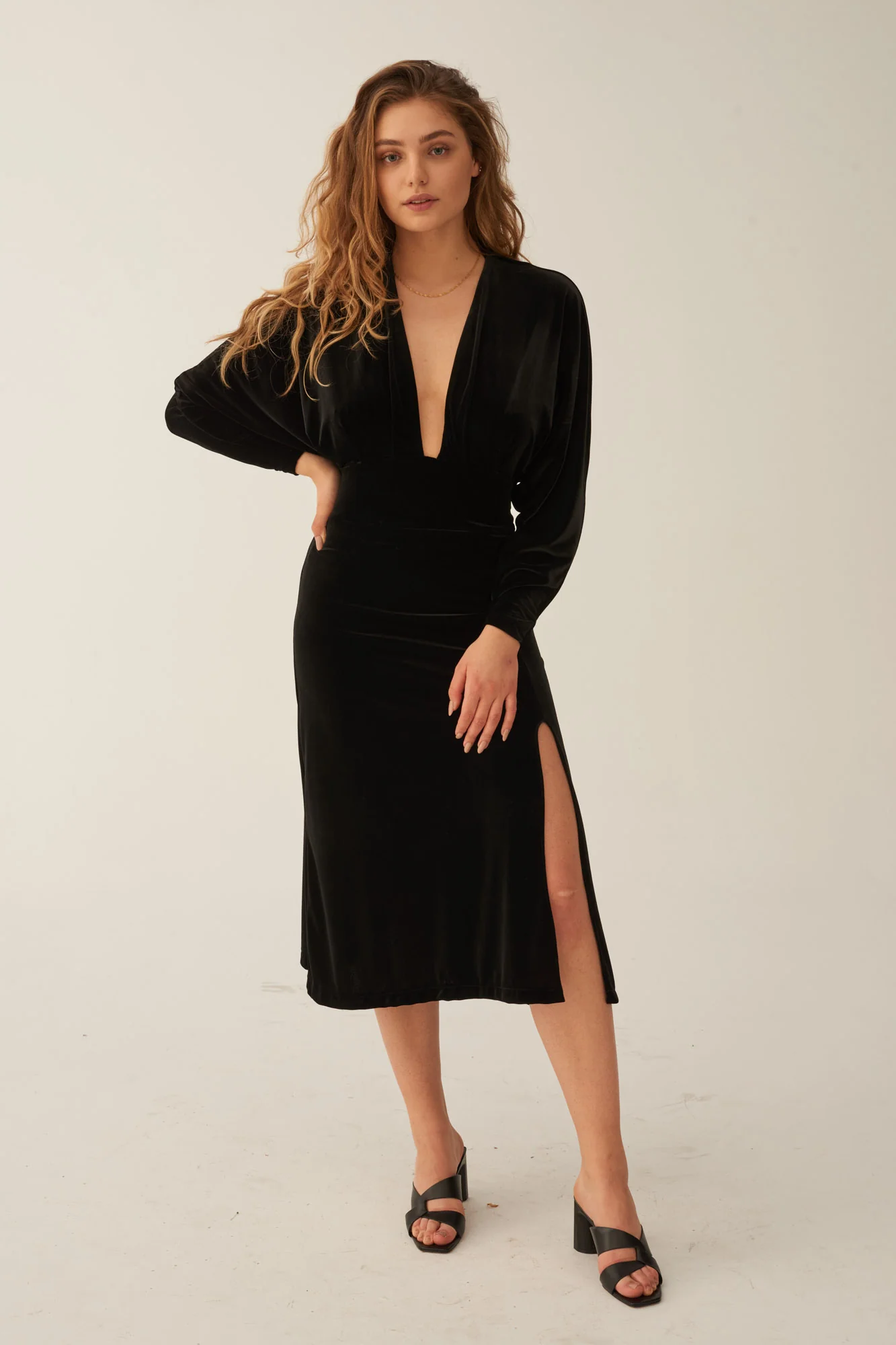 Date Night Midi Dress Black - Image 4