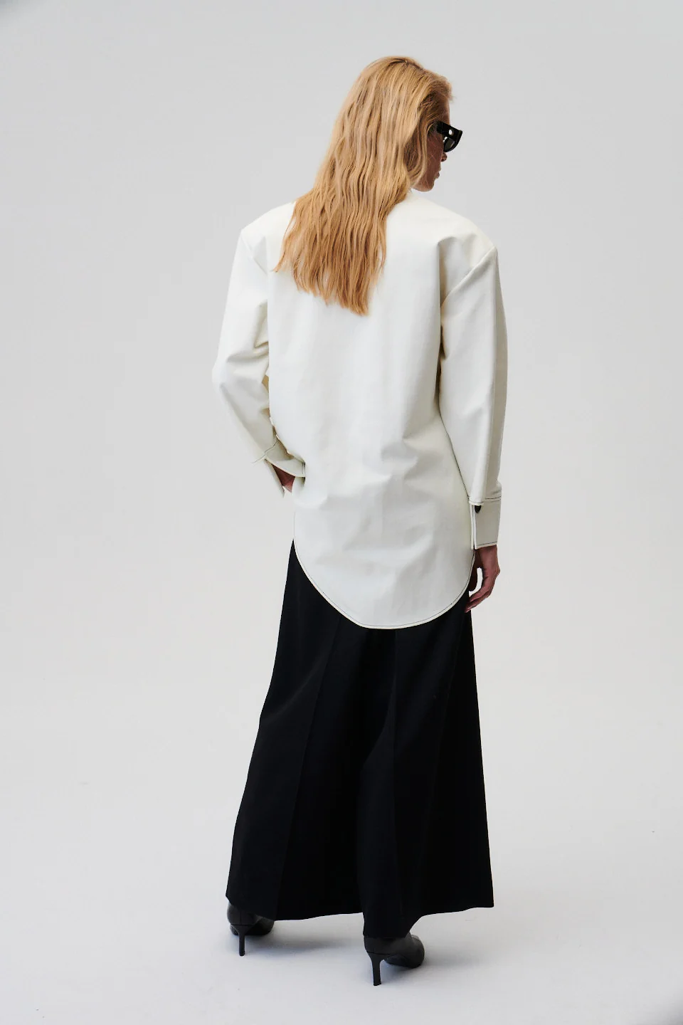 Hailey Shirt Cream - Image 6