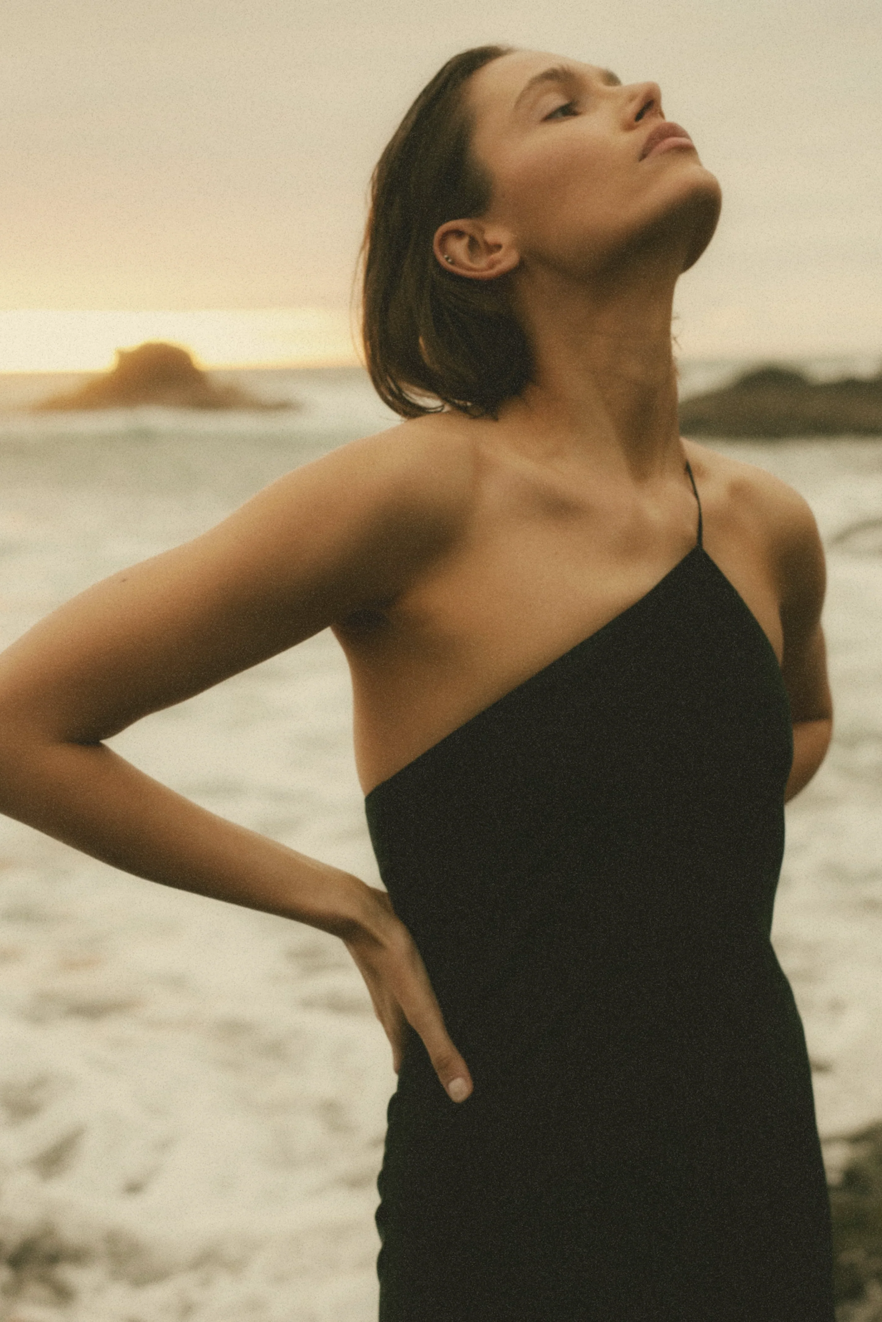 Under the Sun Dress Black - Image 11
